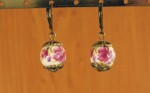 Bižutéria - Náušnice biž.kov staromosadz, porcelán, uzav.zap. fialová