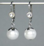 Bižutéria - Náušnice chirurgická oceľ, štras, sklo, dl. 3,5cm biela