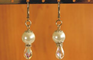 Bižutéria - Náušnice chirurgická oceľ, sklo, rondelka,d.4,5cm biela